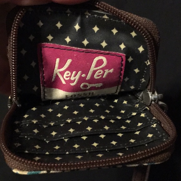 Fossil Wristlet • NWOT - Picture 3 of 3